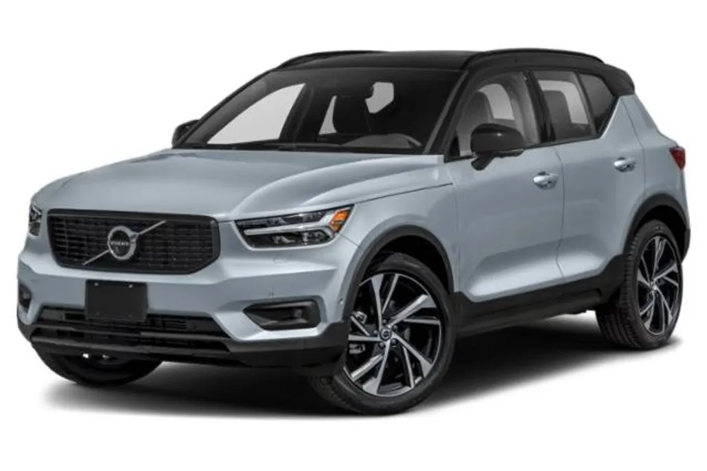 2020 Volvo XC40 R-Design photo 1