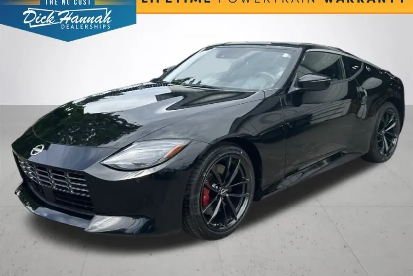 2025 Nissan Z Performance photo 1
