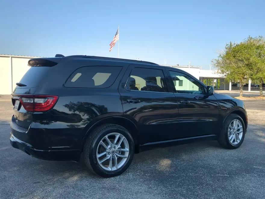 2023 Dodge Durango GT Plus photo 1