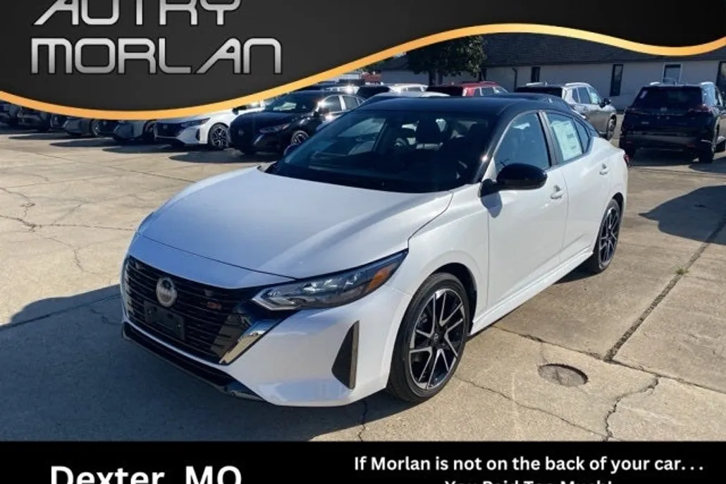 2025 Nissan Sentra SR photo 1