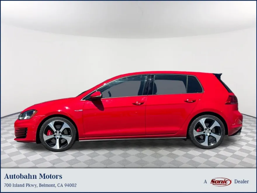 2017 Volkswagen Golf GTI photo 1