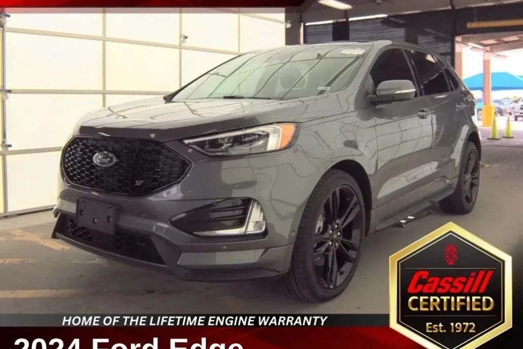 2024 Ford Edge ST photo 1