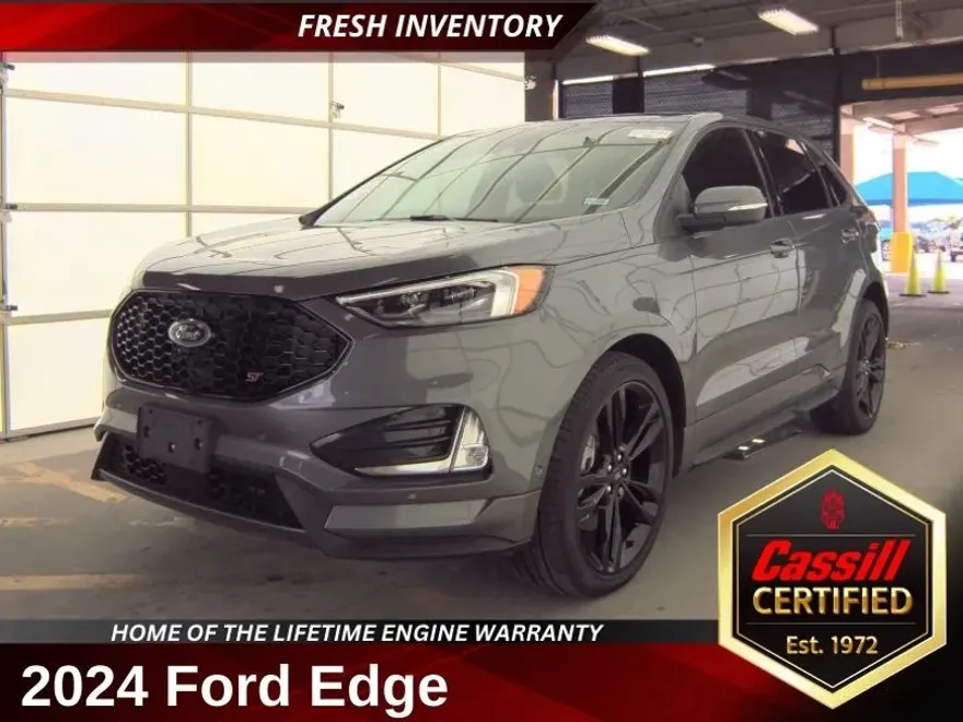 2024 Ford Edge ST photo 1