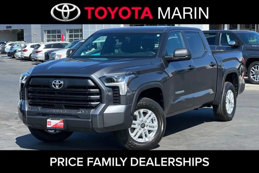 2026 Toyota Tundra SR5 CrewMax photo 1