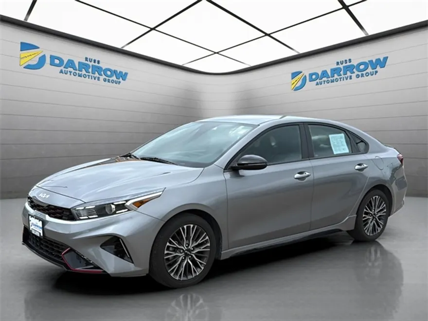 2023 Kia Forte GT-Line photo 1