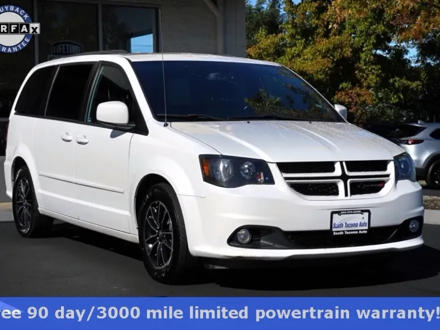 2017 Dodge Grand Caravan GT photo 1