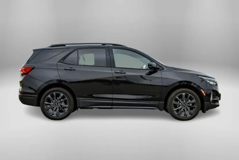 2022 Chevrolet Equinox RS photo 1