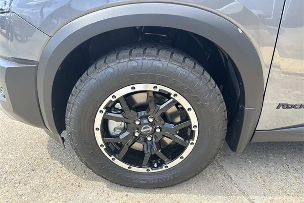 2025 Nissan Pathfinder Rock Creek photo 1