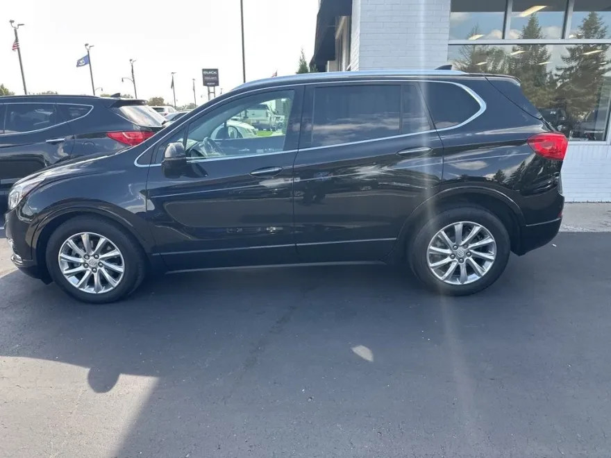 2019 Buick Envision Essence photo 1