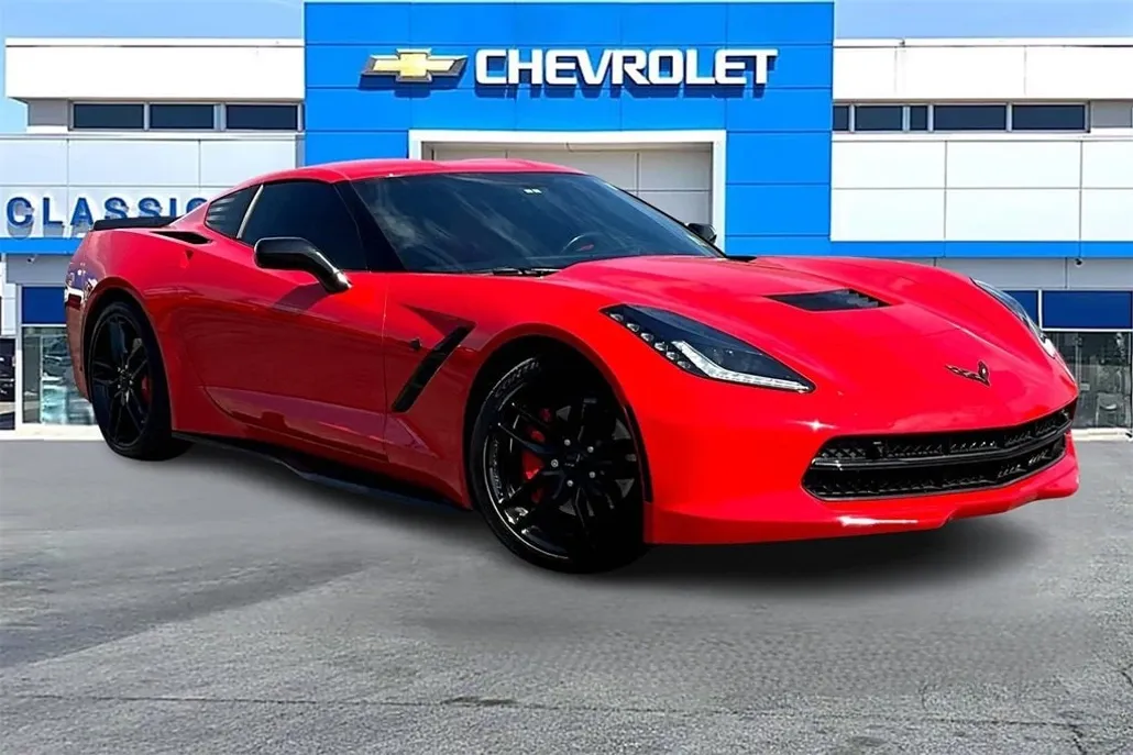 2017 Chevrolet Corvette Stingray 2LT photo 1