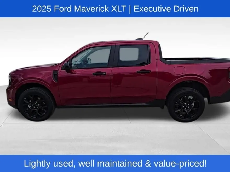 2025 Ford Maverick XLT photo 1