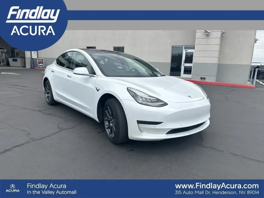 2018 Tesla Model 3 photo 1