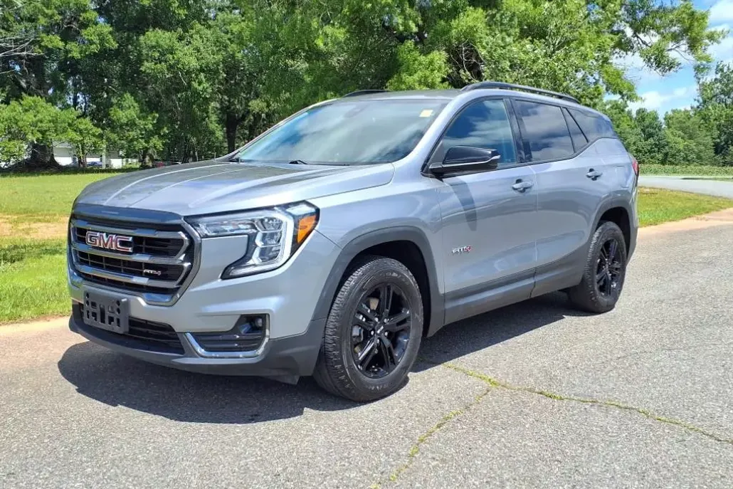 2023 Gmc Terrain AT4 photo 1