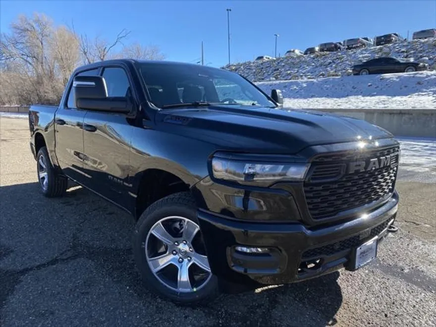 2025 Ram 1500 Tradesman photo 2