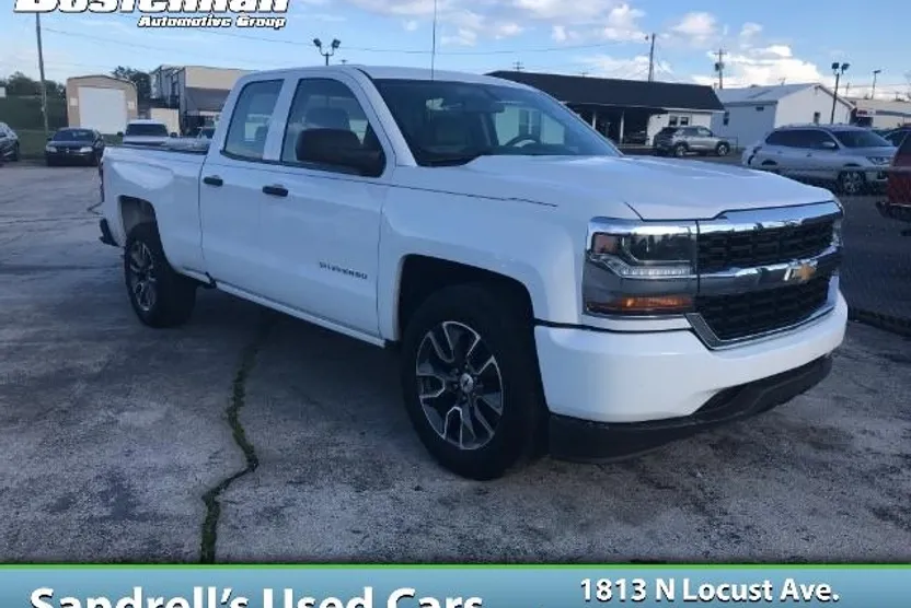 2016 Chevrolet Silverado 1500 photo 1