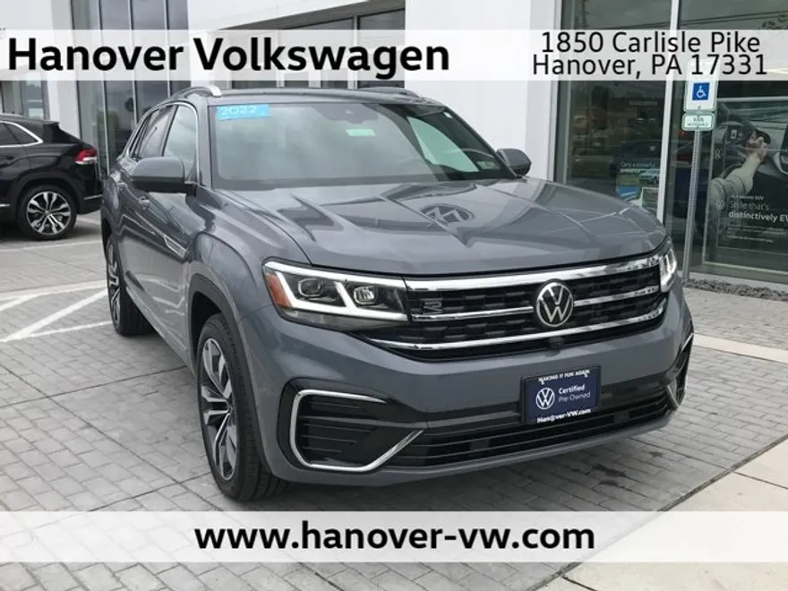 2022 Volkswagen Atlas Cross Sport V6 SEL Premium R-Line photo 1