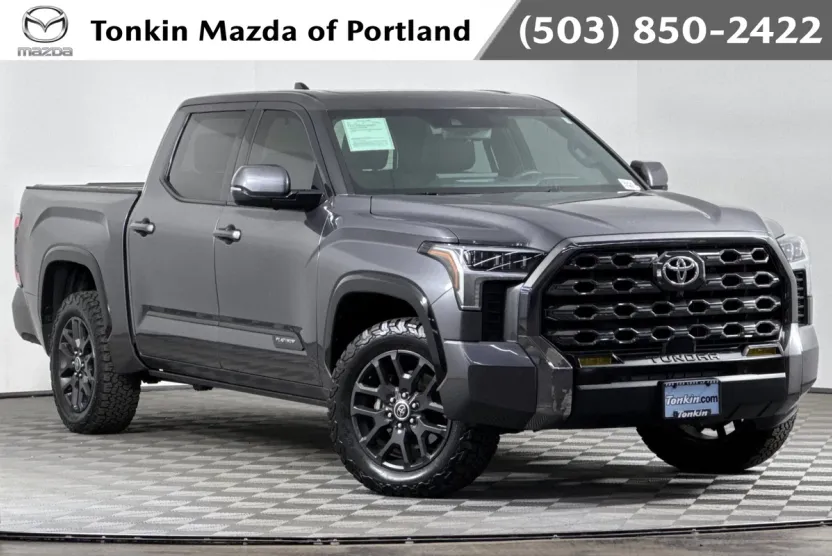 2023 Toyota Tundra Platinum photo 1