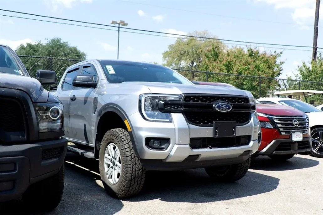 2024 Ford Ranger XL photo 1