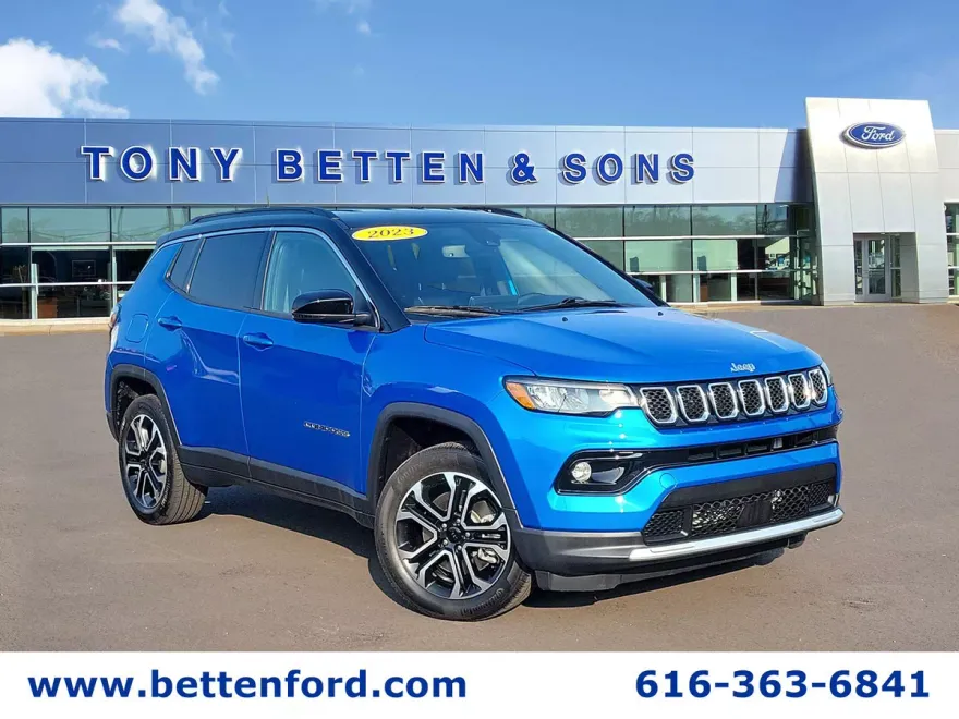 2023 Jeep Compass Limited photo 1