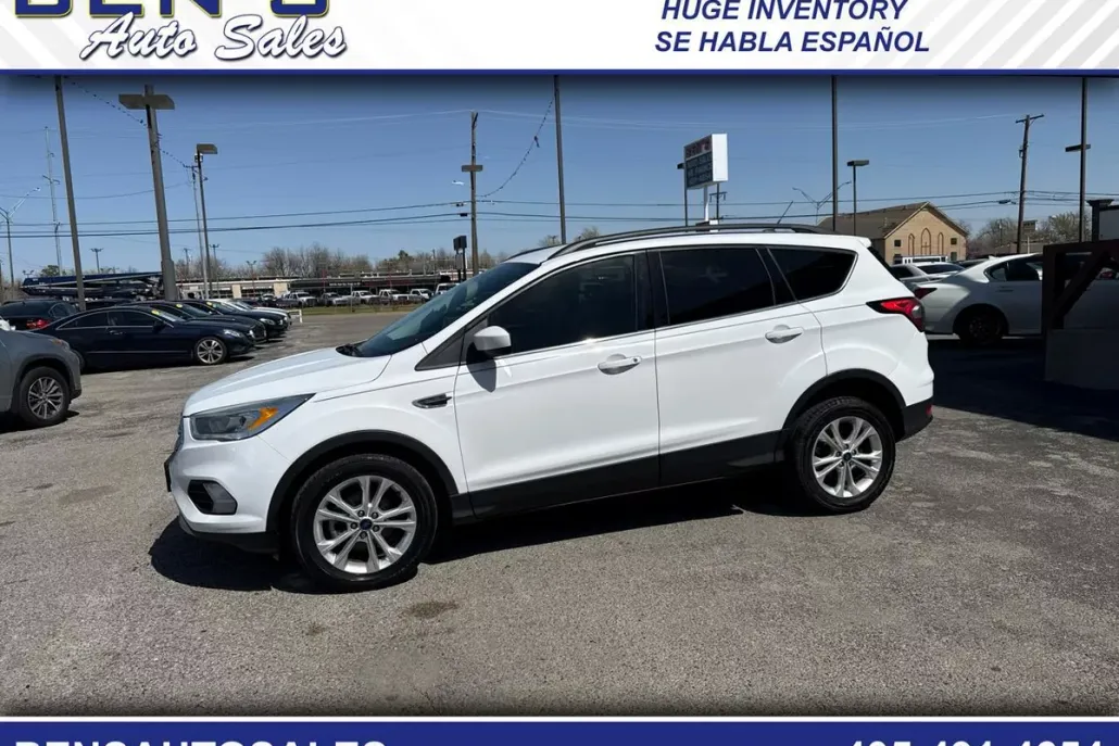 2017 Ford Escape SE photo 1