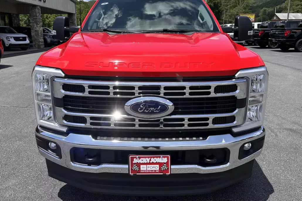 2025 Ford F-350 XL photo 1