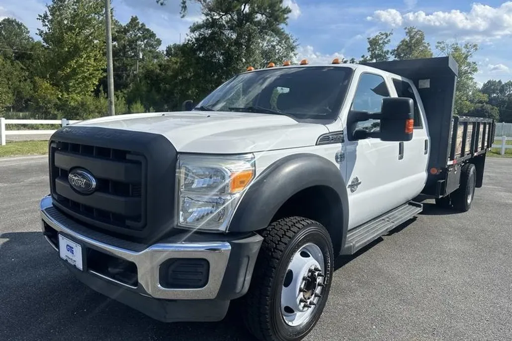 2016 Ford F-550 photo 1