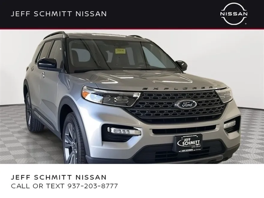2024 Ford Explorer XLT photo 1