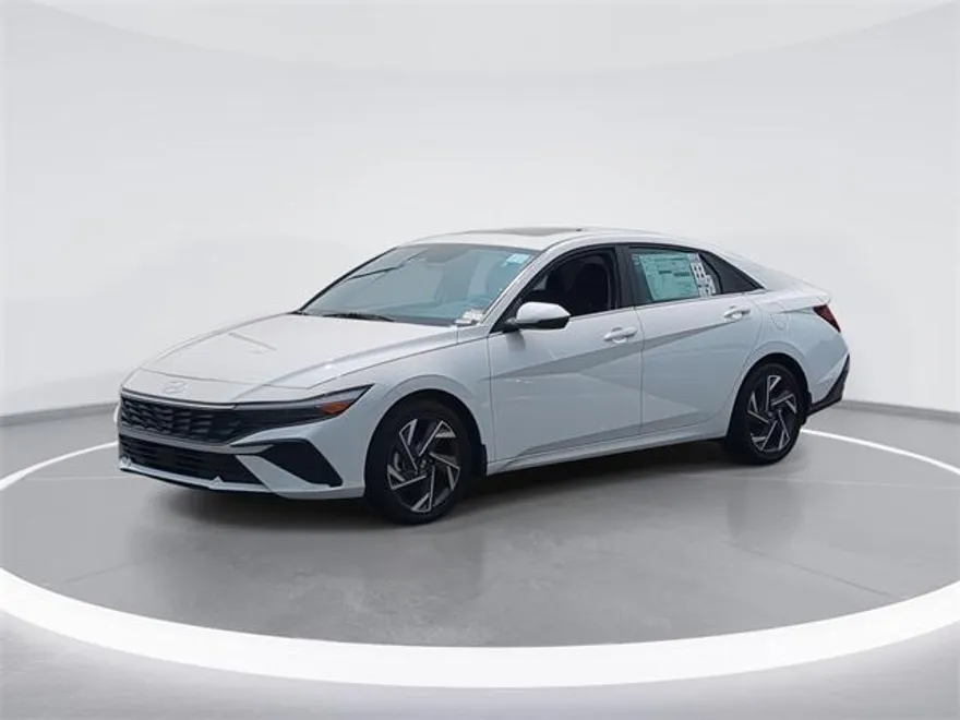 2025 Hyundai Elantra Hybrid Limited photo 1