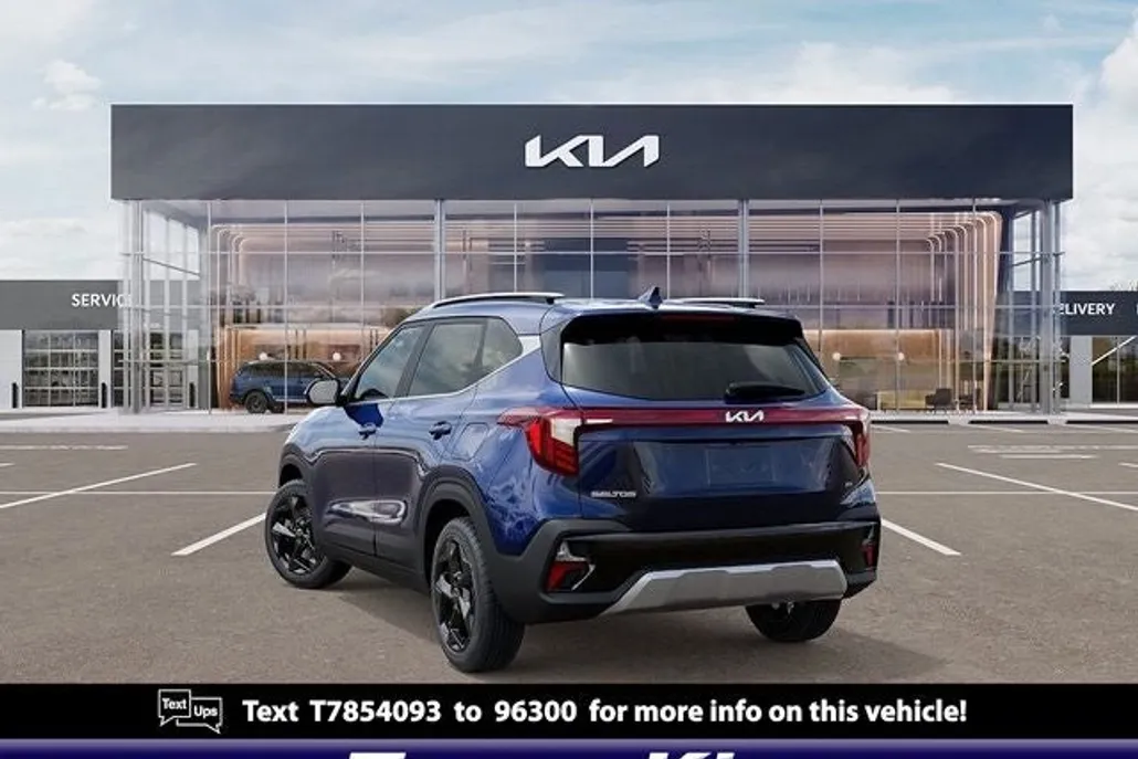 2026 Kia Seltos EX photo 1