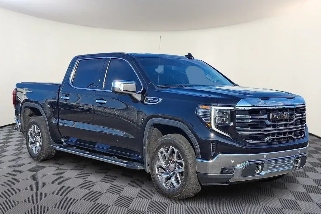 2022 Gmc Sierra 1500 SLT photo 1