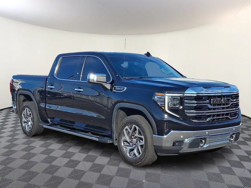2022 Gmc Sierra 1500 SLT photo 1