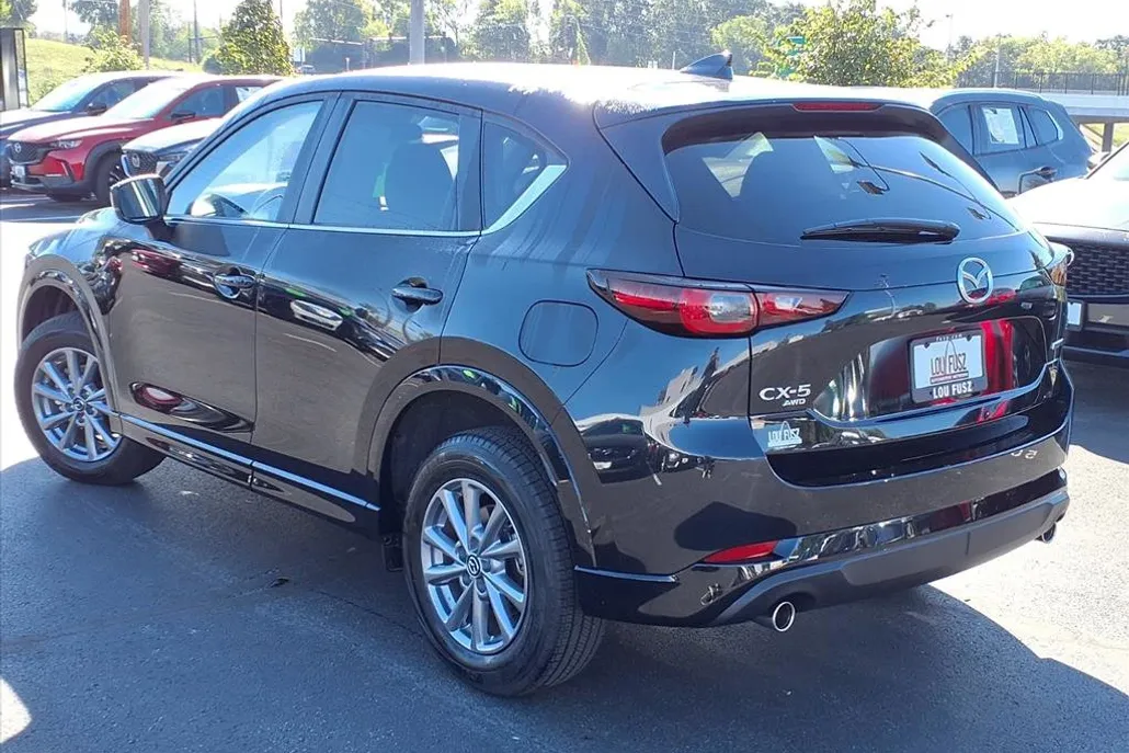 2025 Mazda CX-5 2.5 Select photo 1