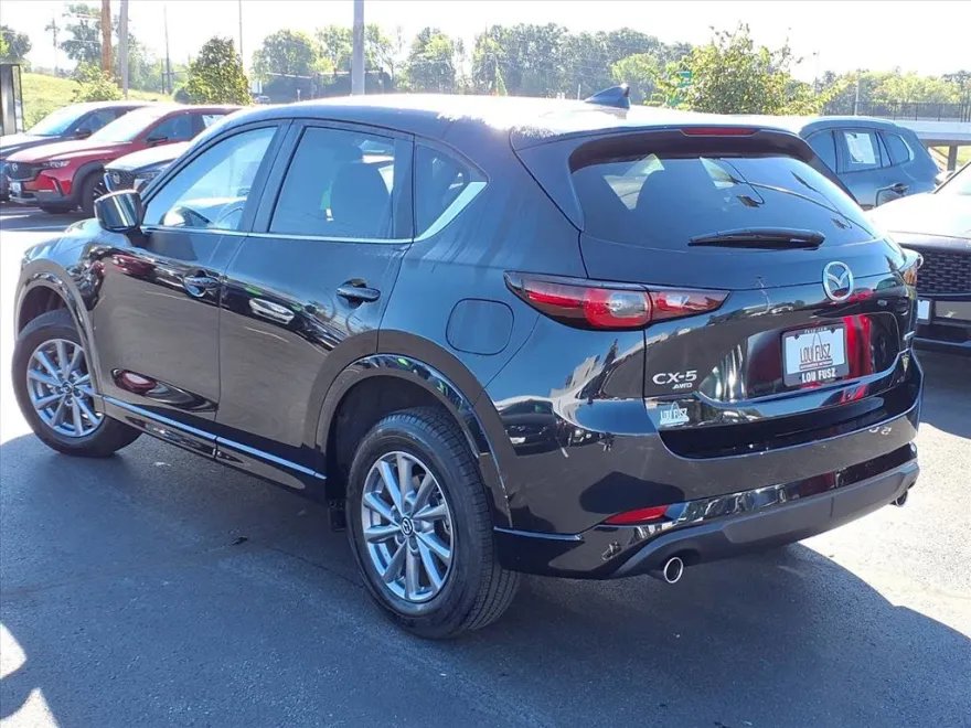 2025 Mazda CX-5 2.5 Select photo 1