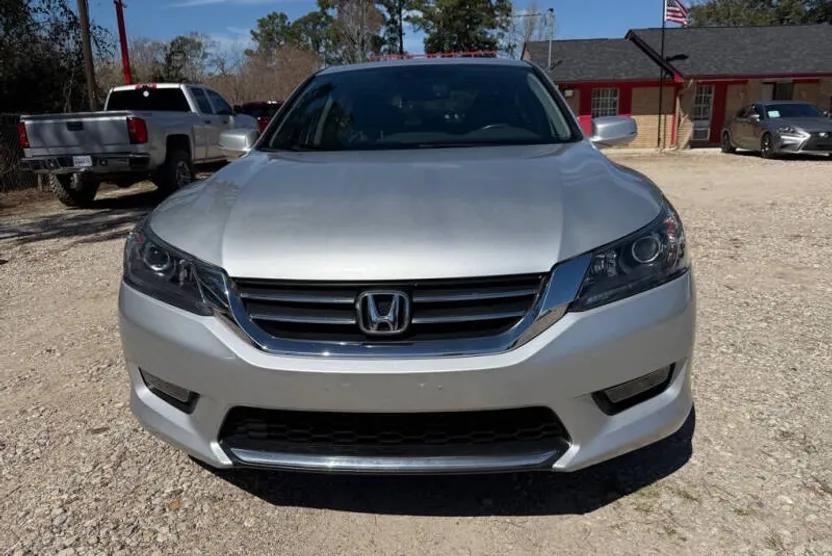 2015 Honda Accord EX-L photo 1