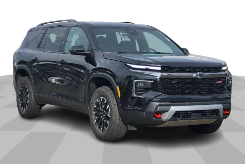 2024 Chevrolet Traverse Z71 photo 1