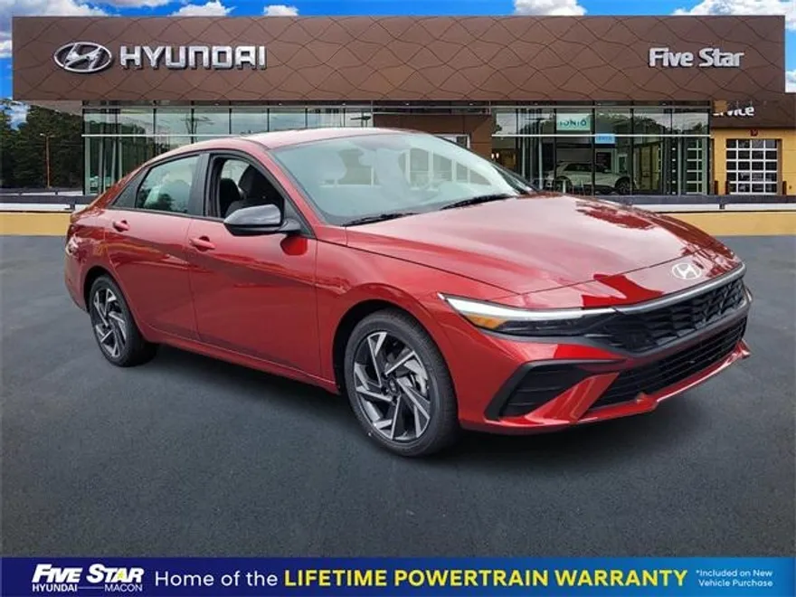 2025 Hyundai Elantra SEL Sport photo 1