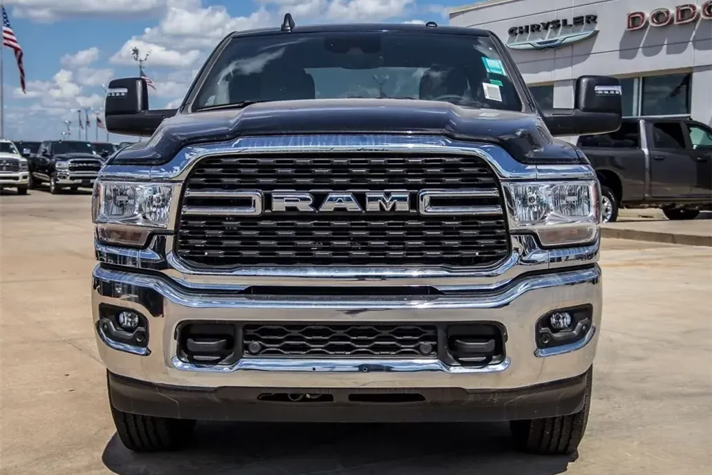 2024 Ram 2500 Big Horn photo 1