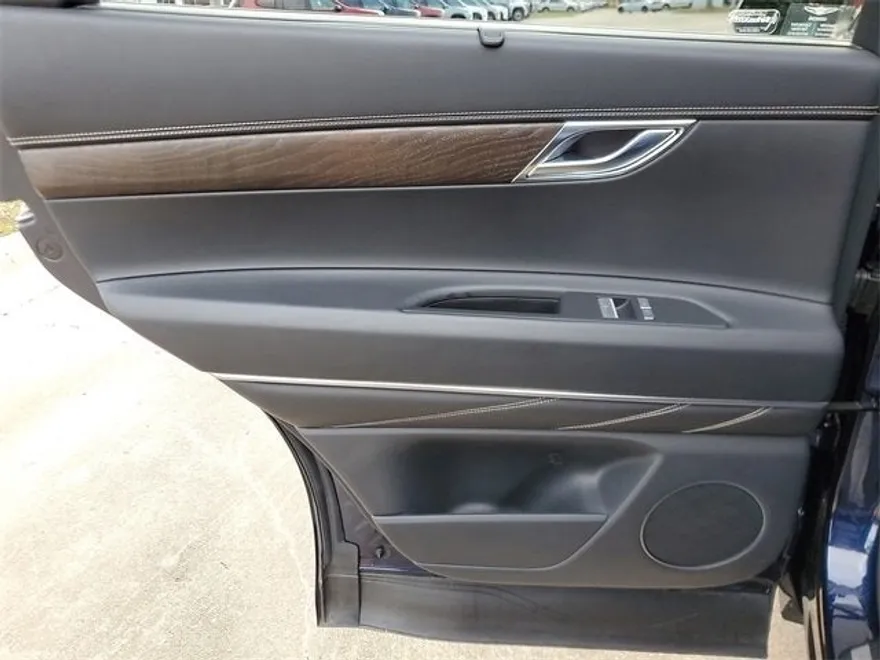 2024 Genesis GV80 2.5T photo 14