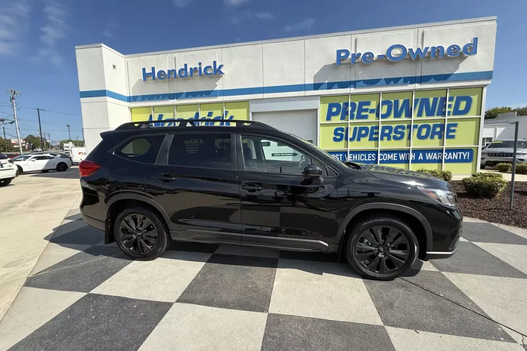 2022 Subaru Ascent Onyx Edition photo 1