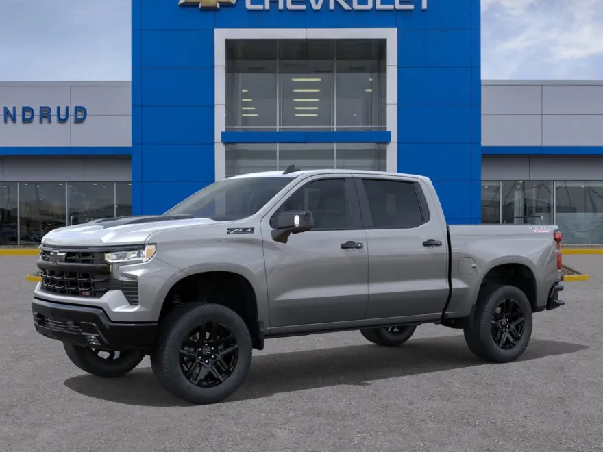2026 Chevrolet Silverado 1500 LT photo 1