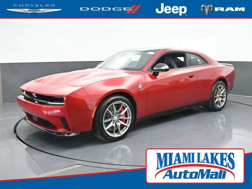 2025 Dodge Charger R/T Scat Pack photo 1
