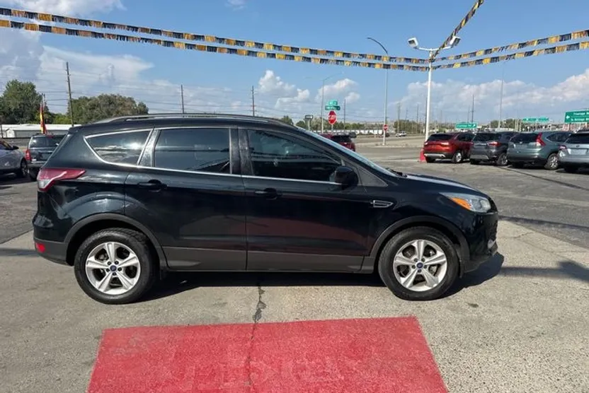 2013 Ford Escape SE photo 1
