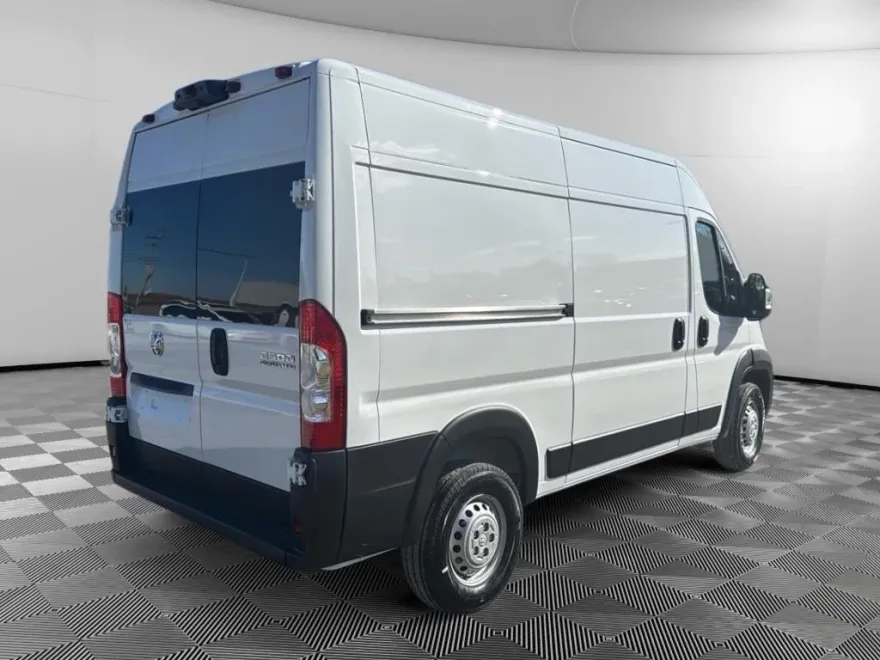 2025 Ram ProMaster 2500 photo 1