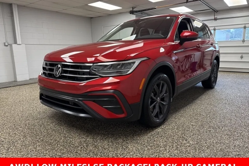 2022 Volkswagen Tiguan SE photo 1