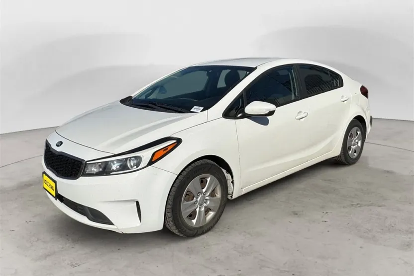 2017 Kia Forte LX Base photo 1