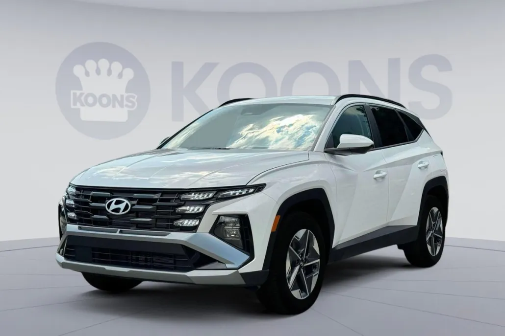 2025 Hyundai Tucson SEL photo 1