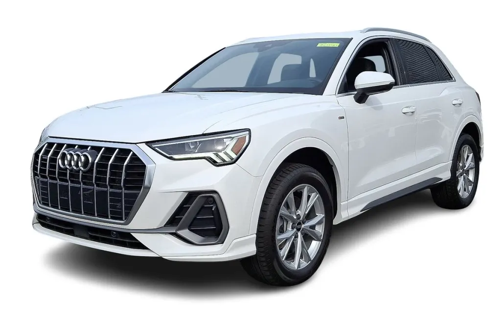 2022 Audi Q3 S line Premium Plus photo 1