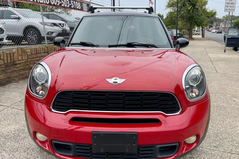 2013 Mini Countryman S photo 1