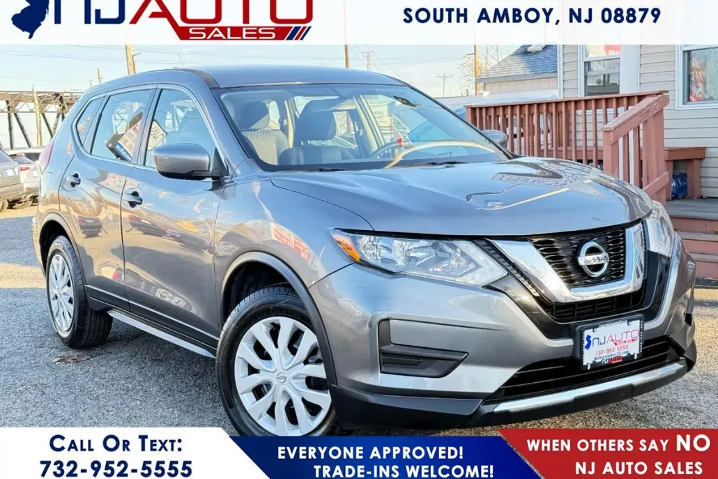2017 Nissan Rogue S photo 1
