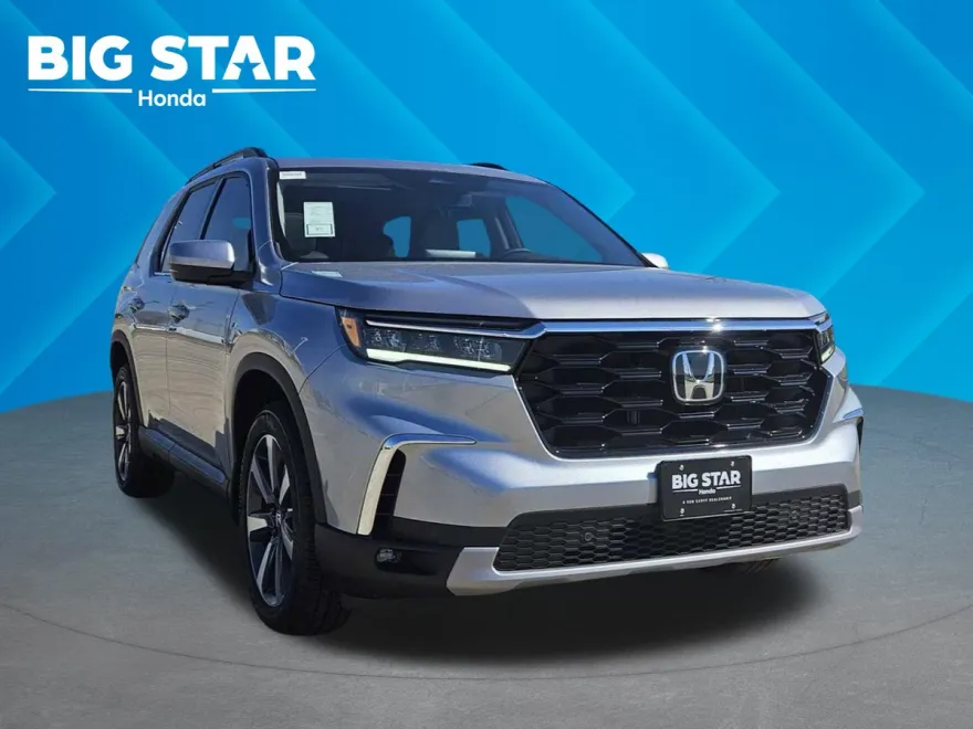 2025 Honda Pilot Touring photo 1